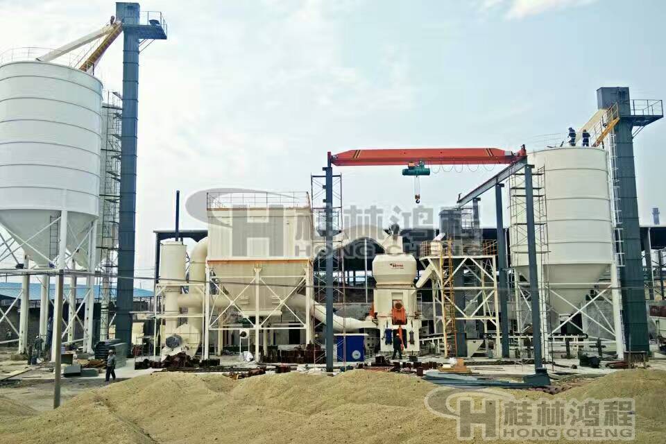 桂林鴻程HLM立式磨粉機,礦渣立磨,水泥立磨,環(huán)保型碳酸鈣磨粉機 桂林鴻程HLM立式磨粉機,礦渣立磨,水泥立磨,環(huán)保型碳酸鈣磨粉機