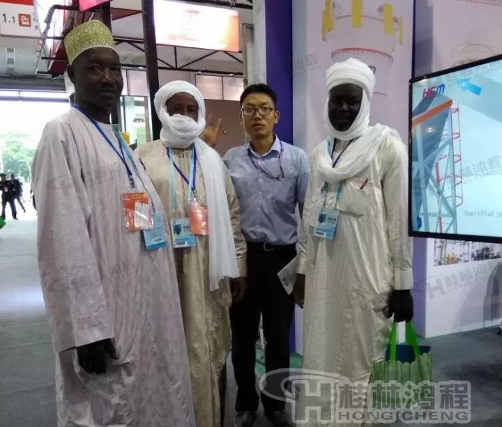 122屆廣交會 桂林鴻程超細(xì)立磨大放異彩 122屆廣交會 桂林鴻程超細(xì)立磨大放異彩