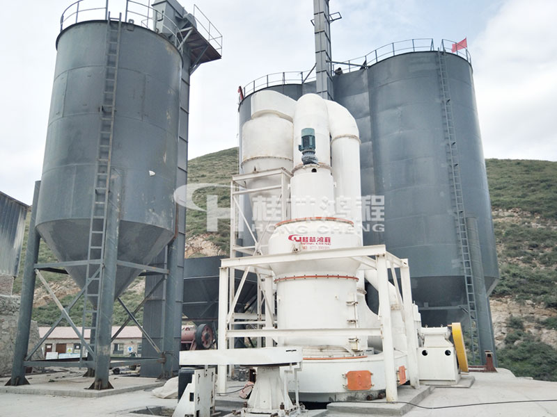 鑄造用耐火材料\塞隆耐火材料\鋁礬土耐火材料雷蒙磨粉機(jī):HC擺式磨粉機(jī)