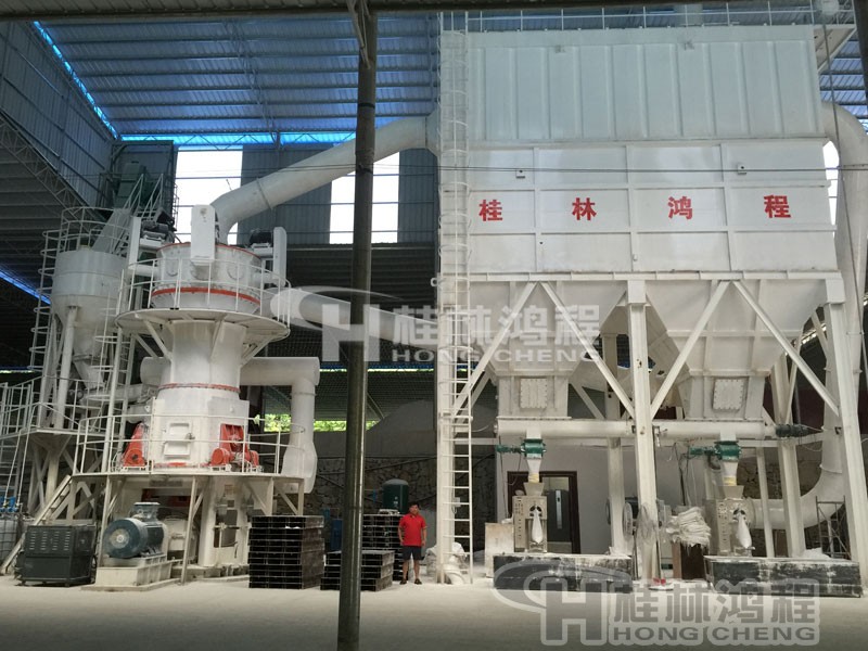 HLMX超細立式磨粉機 HLMX超細立式磨粉機