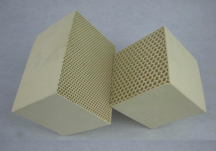 硅線石粉制造蓄熱式燒嘴填充耐火材料 蜂窩體 硅線石粉制造蓄熱式燒嘴填充耐火材料 蜂窩體