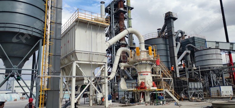 滑石粉機廠家桂林鴻程超細立磨設備 HLMX1300滑石粉機廠家桂林鴻程超細立磨設備